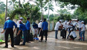 Các tổ chức chính trị, xã hội  ở địa phương tích cực tham gia bảo vệ môi trường - ảnh 1